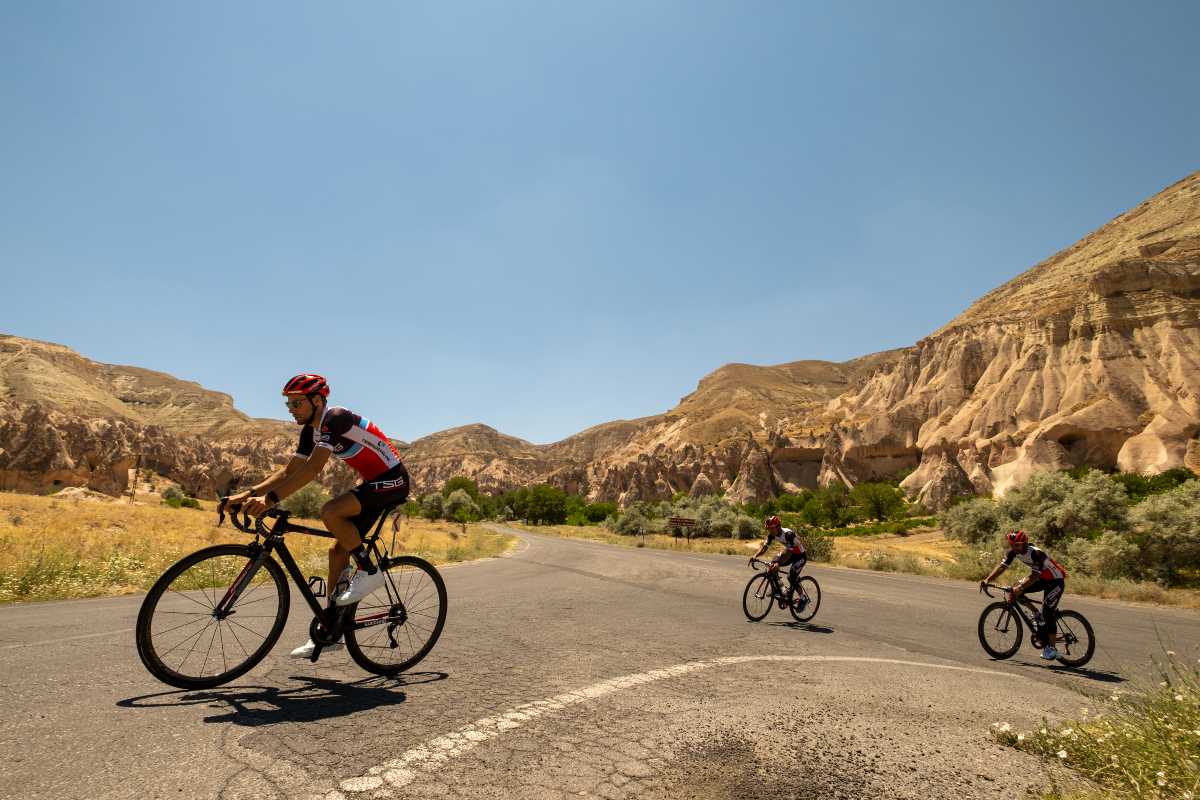 cappadocia turchia in bici